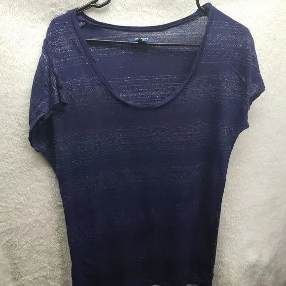 Old Navy Top - Picture 1 of 2